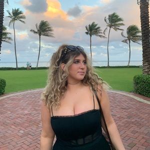 Meet your Posher, Sylvia